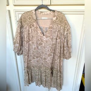 Beige Lioness Dress!!